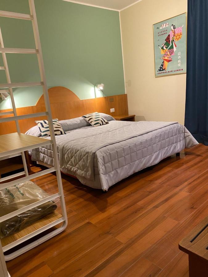 Hotel Europa Chivasso Kültér fotó