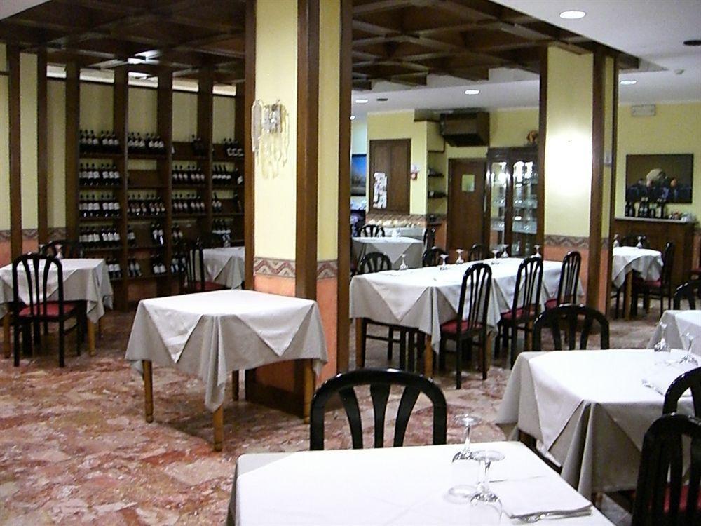 Hotel Europa Chivasso Kültér fotó